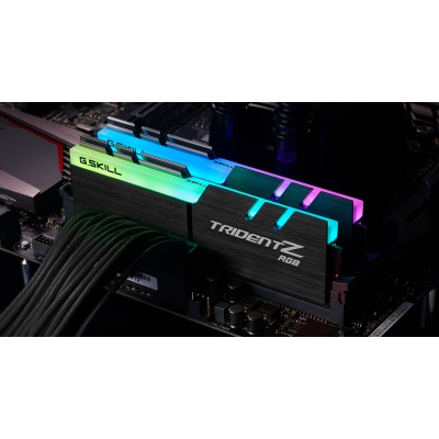 Модуль памяти для компьютера DDR4 32GB (2x16GB) 4000 MHz Trident Z RGB G.Skill (F4-4000C16D-32GTZRA)