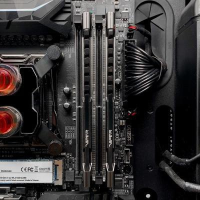 Модуль памяти для компьютера DDR4 16GB (2x8GB) 4000 MHz Viper Steel Patriot (PVS416G400C9K)
