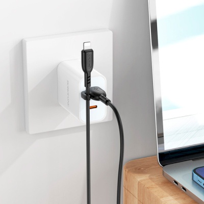 Дата кабель USB 2.0 AM to Lightning 1.0m 2.4A PVC BX91 black BOROFONE (6974443389883)