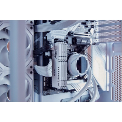 Модуль пам'яті для комп'ютера DDR5 32GB (2x16GB) 6000 MHz Beast EXPO White Kingston Fury (ex.HyperX) (KF560C36BWEK2-32)