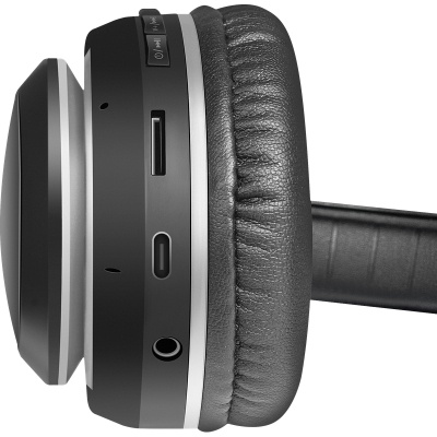 Навушники Defender FreeMotion B545 Bluetooth LED Black (63545)