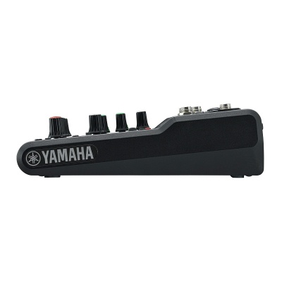 Мікшерний пульт Yamaha MG06