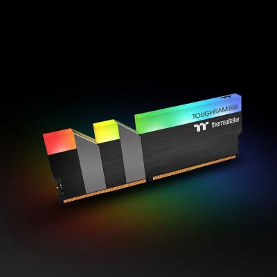 Модуль памяти для компьютера DDR4 16GB (2x8GB) 3200 MHz Toughram Black RGB ThermalTake (R009D408GX2-3200C16A)