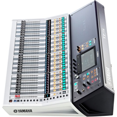 Мікшерний пульт Yamaha TF5
