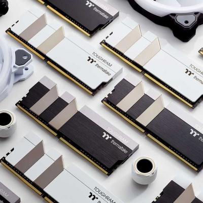 Модуль памяти для компьютера DDR4 16GB (2x8GB) 3600 MHz Toughram White ThermalTake (R020D408GX2-3600C18A)