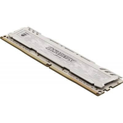 Модуль памяти для компьютера DDR4 16GB 3000 MHz Ballistix Sport MICRON (BLS16G4D30AESC)